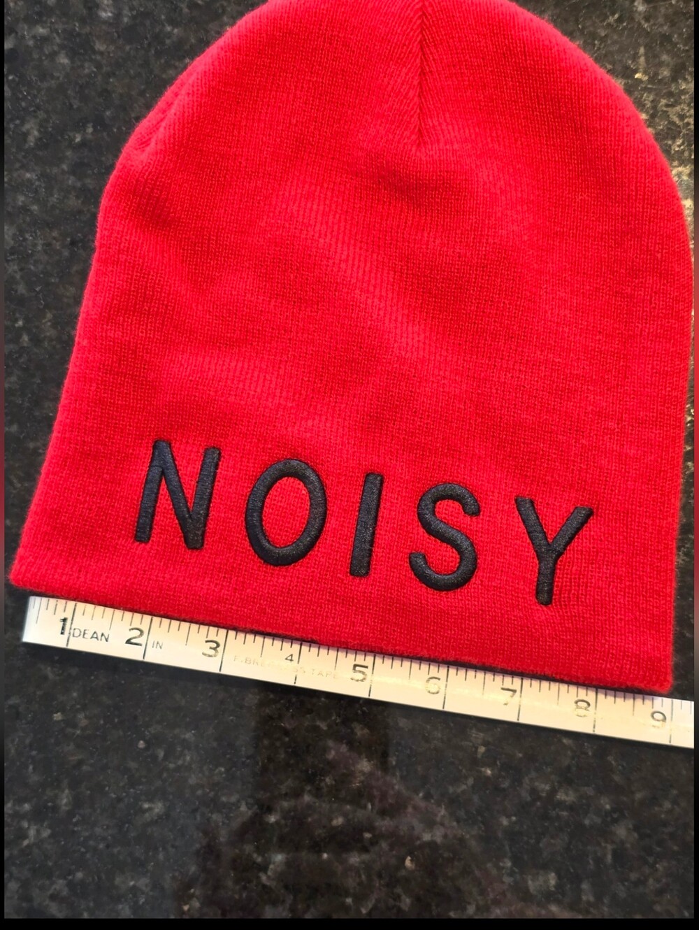 Noisy May Toque